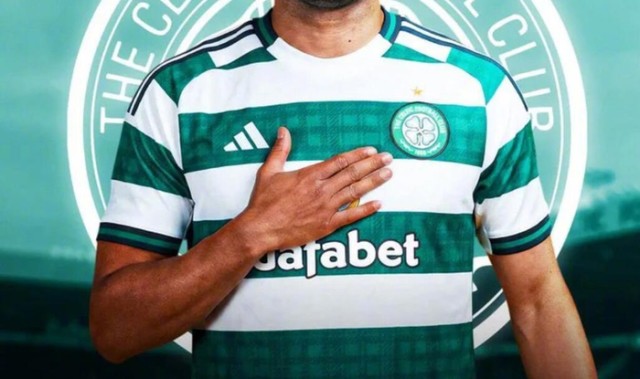 开云登录网址入口-张伯伦转会凯尔特人，已抵达格拉斯哥签约|罗马诺|亚历克斯-奥克斯雷德|英格兰|威尔特-张伯伦|俱乐部_新浪体育_新浪新闻